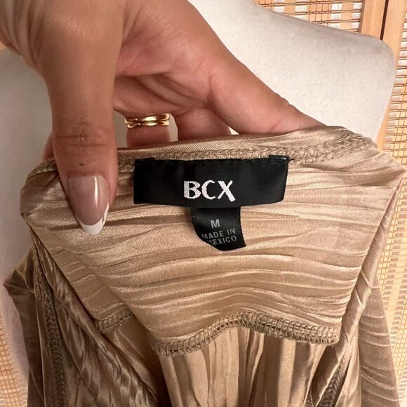 Tan satin BCX flowy tank with bead neckpiece - Picture 5 of 5